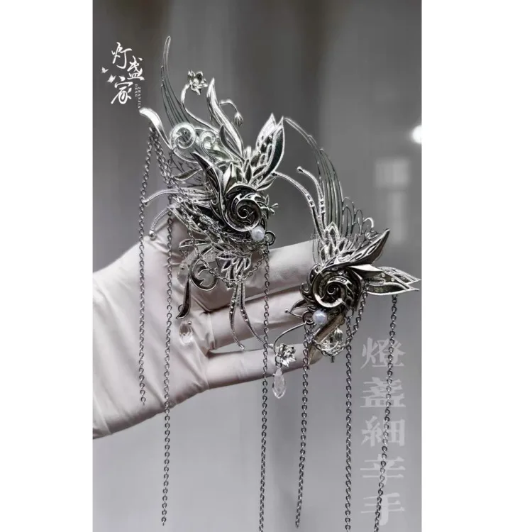 Xie Lian Ancient Style Costume Universal Asymmetric Tassel Side Clip Hair Halloween Hanfu Cosplay Headwear Accessories
Xie Lian Ancient Style Costume Universal Asymmetric Tassel Side Clip Hair Halloween Hanfu Cosplay Headwear Accessories