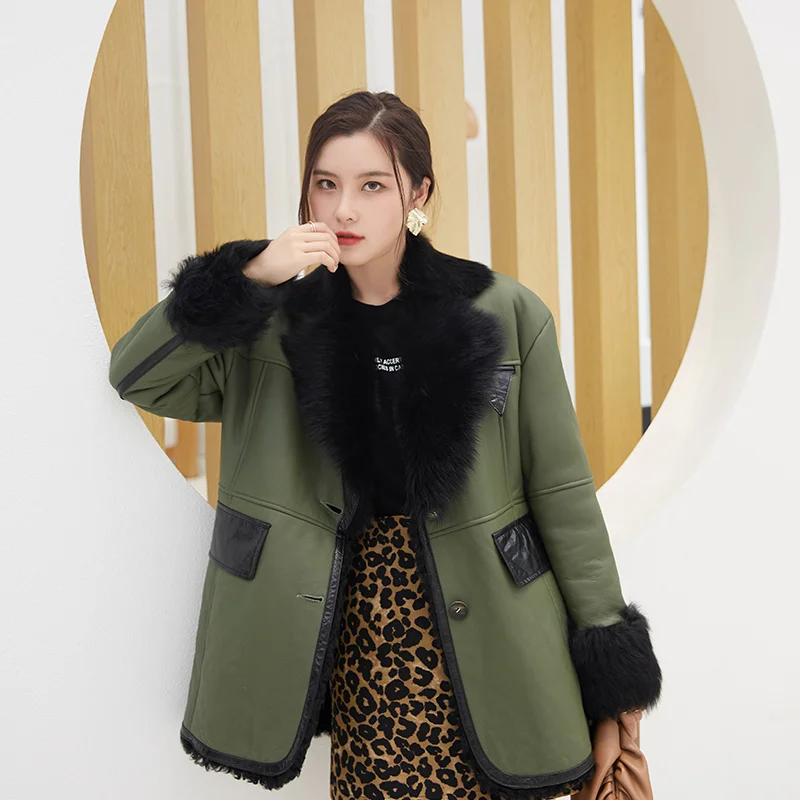 2022 Tuscany fur coat women's young lamb fur leather fur winter suit collar coat
2022 Tuscany fur coat women's young lamb fur leather fur winter suit collar coat