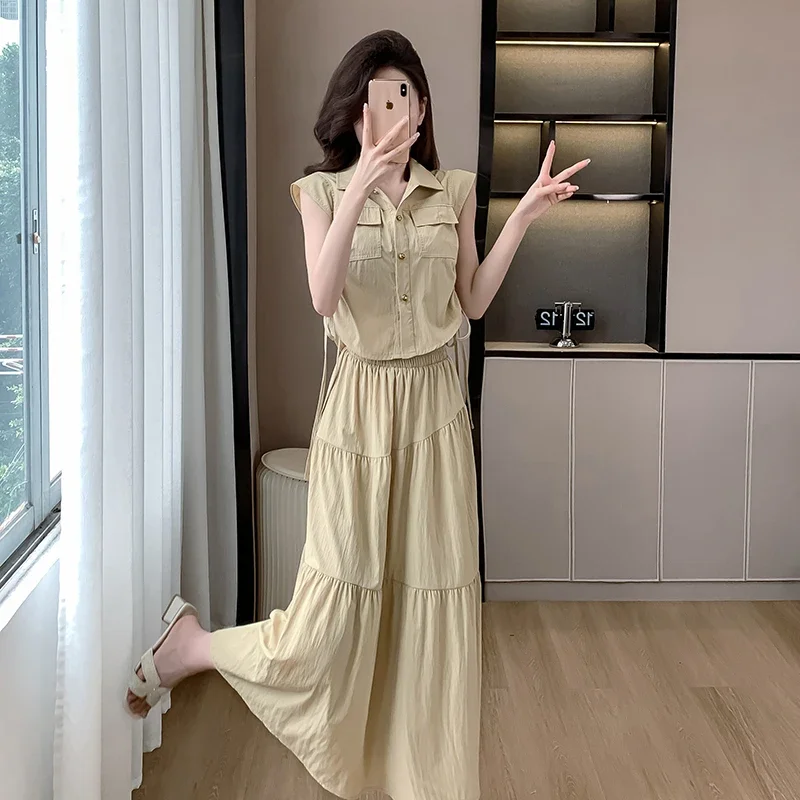 Women's 2025 Summer New Vintage Korean Style Flying Sleeve Shirt High Waist Fashion All-match Pleated Skirt Outfits Female
Women's 2025 Summer New Vintage Korean Style Flying Sleeve Shirt High Waist Fashion All-match Pleated Skirt Outfits Female