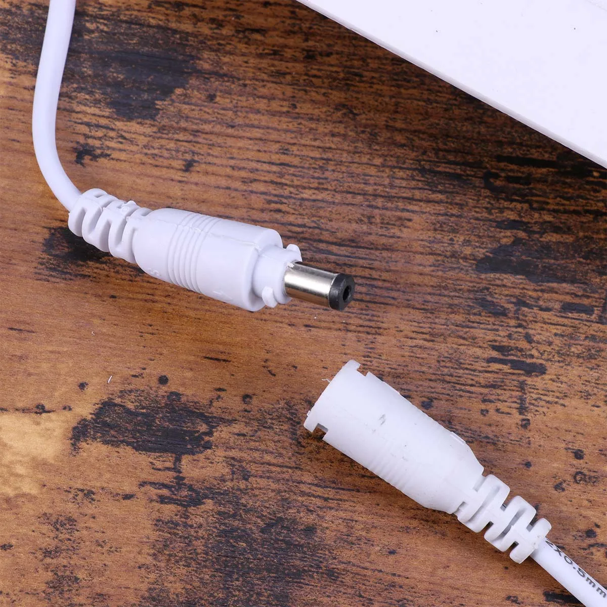 Ультратонкий светодиодный панельный светильник 18 Вт, экологически чистый потолочный светильник, теплый белый цвет, внутреннее освещение, большая зона, подвесная
Ультратонкий светодиодный панельный светильник 18 Вт, экологически чистый потолочный светильник, теплый белый цвет, внутреннее освещение, большая зона, подвесная