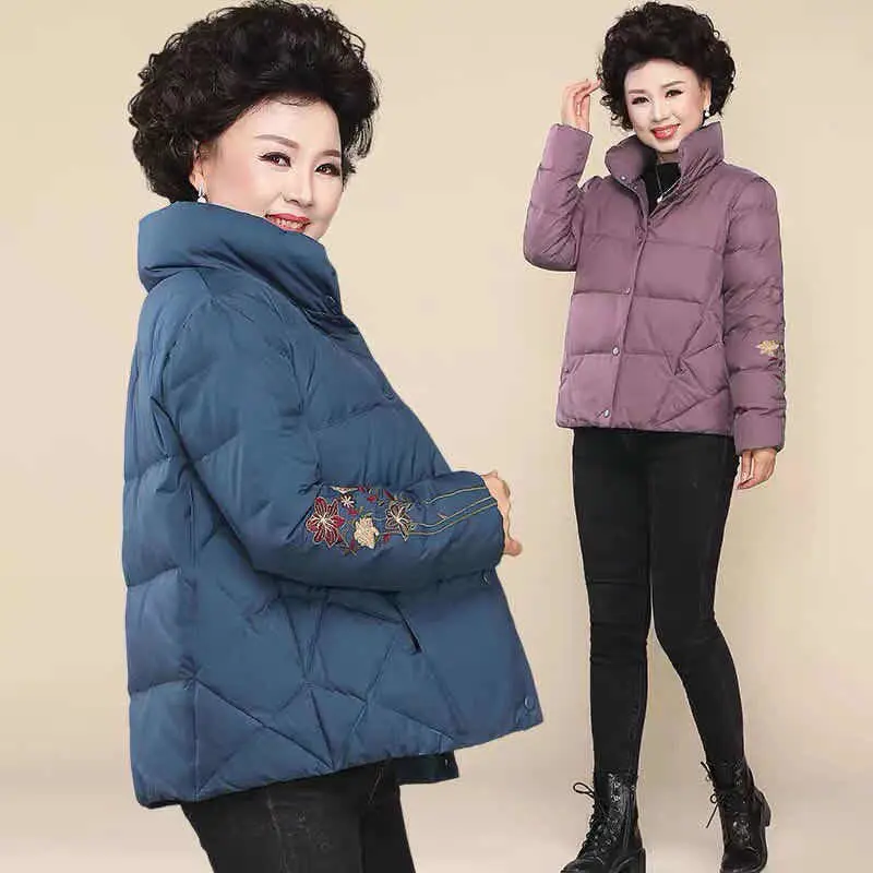 Winter Warm Thick Coats Women Short Parkas Fashion Cotton Padded Lady Down Jacket Elegant Button Clothes 2024 Outwear K164
Winter Warm Thick Coats Women Short Parkas Fashion Cotton Padded Lady Down Jacket Elegant Button Clothes 2024 Outwear K164
