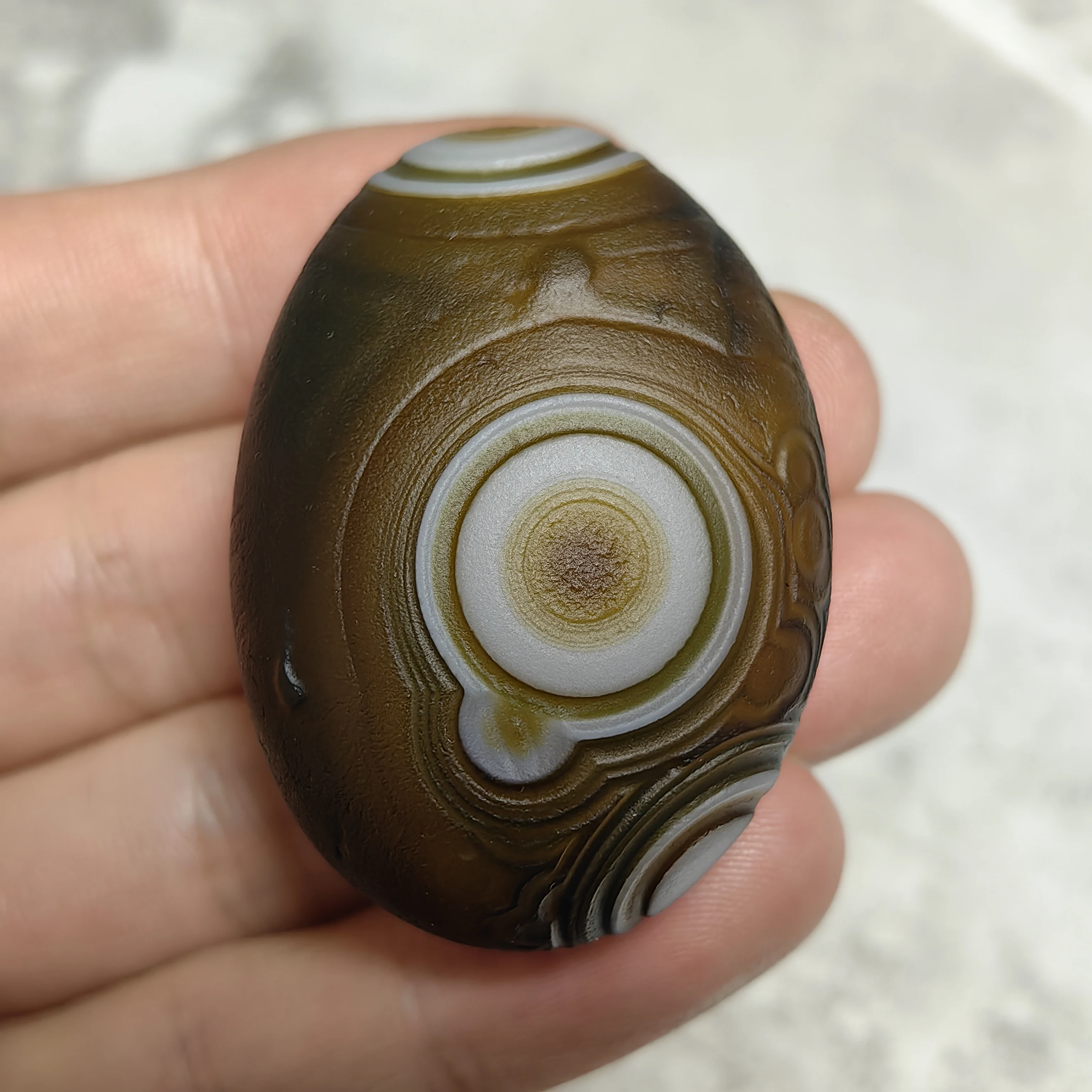 Pure Natural Divine Eye Agate Wishing Agate Rough Stone Palm Stones for Meditation Stress Relief, DIY Jewelry Making Home Decor
Pure Natural Divine Eye Agate Wishing Agate Rough Stone Palm Stones for Meditation Stress Relief, DIY Jewelry Making Home Decor