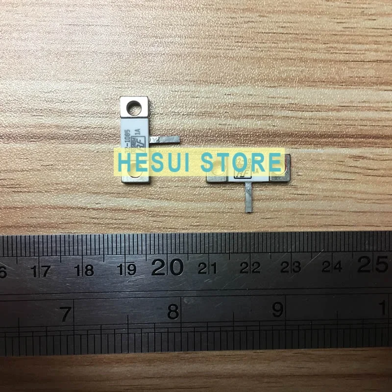 Резистор радиочастотный 32-1085, 60 Вт, 50 Ом, фланцевый, для микроволновых систем, DC-6.0ГГц, высокомощный, виртуальная нагрузка
Резистор радиочастотный 32-1085, 60 Вт, 50 Ом, фланцевый, для микроволновых систем, DC-6.0ГГц, высокомощный, виртуальная нагрузка