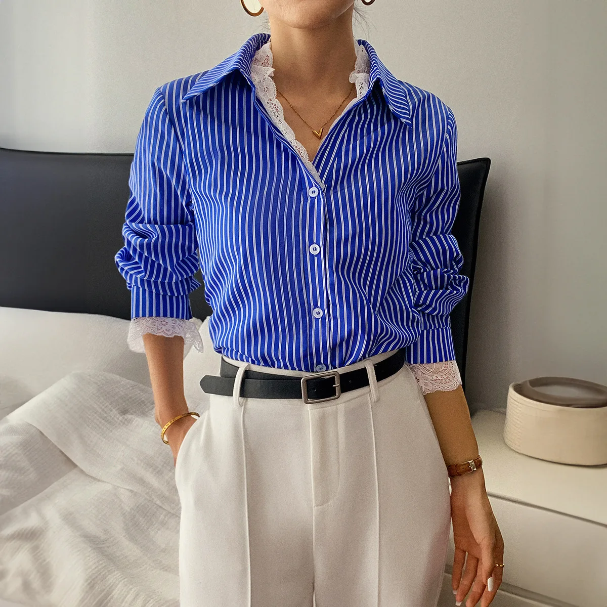 Elegant Commuting Lace Patchwork Shirt Women's Clothing 2026 Fall/winter Dress Elegant Clothes Clothing Beach
Elegant Commuting Lace Patchwork Shirt Women's Clothing 2026 Fall/winter Dress Elegant Clothes Clothing Beach