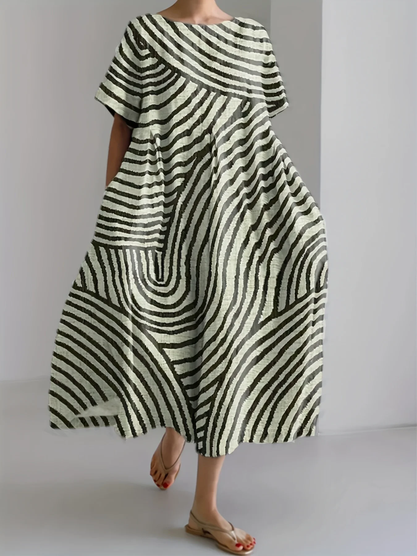 Women Plus Size Woven Spring And Summer Dress
Women Plus Size Woven Spring And Summer Dress