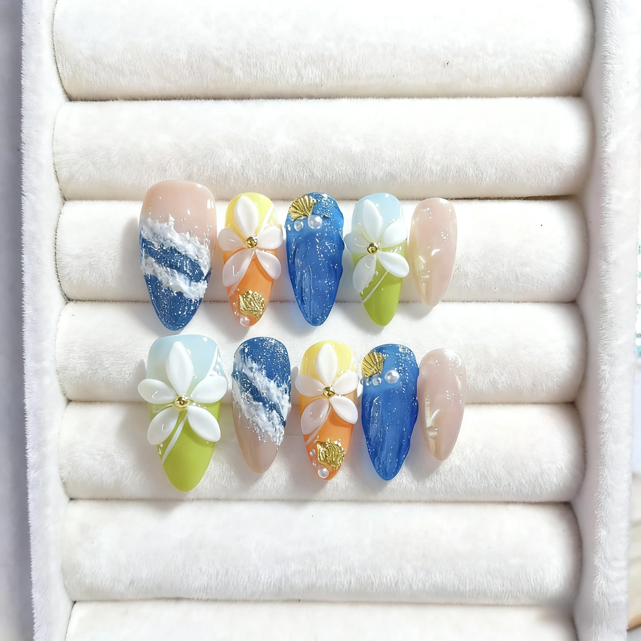 10 шт., набор миндальных ногтей средней длины, накладные акриловые ногти, 3D цветок, накладные ногти, полное покрытие, пляжный кончик, искусственные ногти, искусство ногтей
10 шт., набор миндальных ногтей средней длины, накладные акриловые ногти, 3D цветок, накладные ногти, полное покрытие, пляжный кончик, искусственные ногти, искусство ногтей