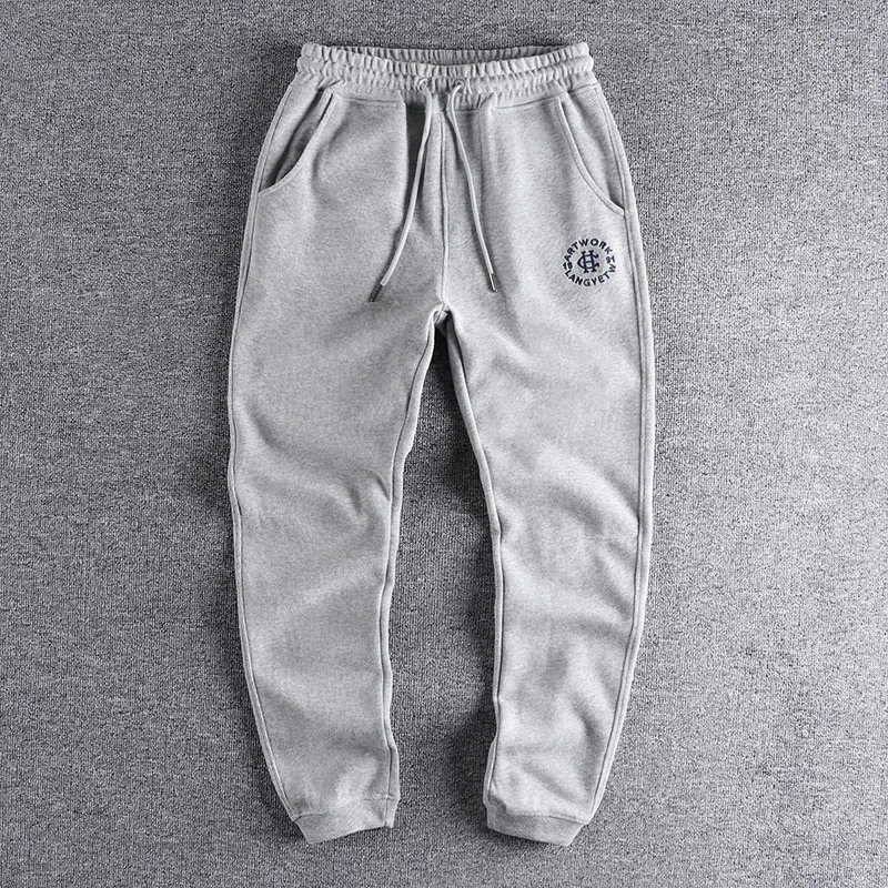 Spring New American Retro Knitted Embroidery Sweatpants Men's Fashion Washed Loose Elastic Waist Drawstring Sport Casual Pants
Spring New American Retro Knitted Embroidery Sweatpants Men's Fashion Washed Loose Elastic Waist Drawstring Sport Casual Pants