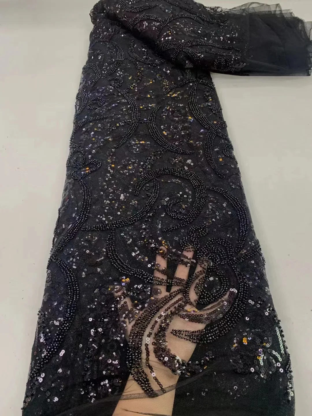 2023 Latest Gorgeous Wine African Handmade Beads Laces Fabrics Luxury Nigerian Sequins Mesh Lace Fabric For Party Dress
2023 Latest Gorgeous Wine African Handmade Beads Laces Fabrics Luxury Nigerian Sequins Mesh Lace Fabric For Party Dress