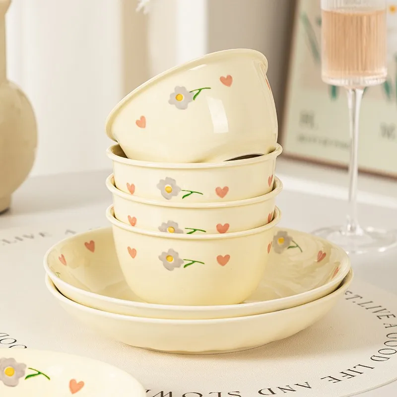 Cream wind rice bowl household new dish set household cute rice bowl plate underglaze color tableware
Cream wind rice bowl household new dish set household cute rice bowl plate underglaze color tableware