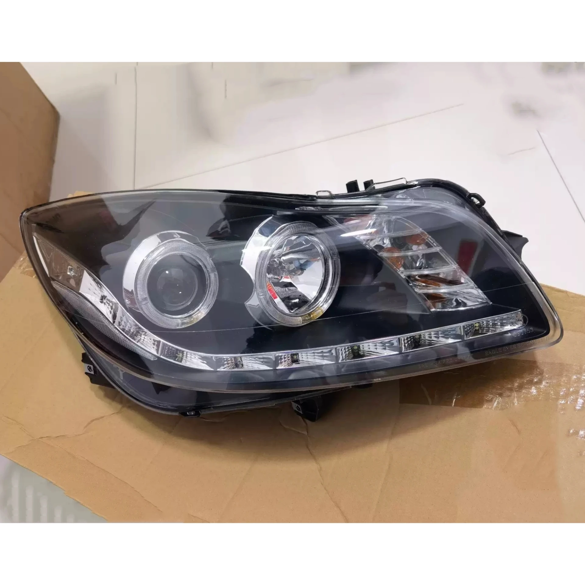 Front Headlight Assembly for Buick Regal Opel Insignia 2009 Turn Signal Daytime Running Light Car Accessories
Front Headlight Assembly for Buick Regal Opel Insignia 2009 Turn Signal Daytime Running Light Car Accessories