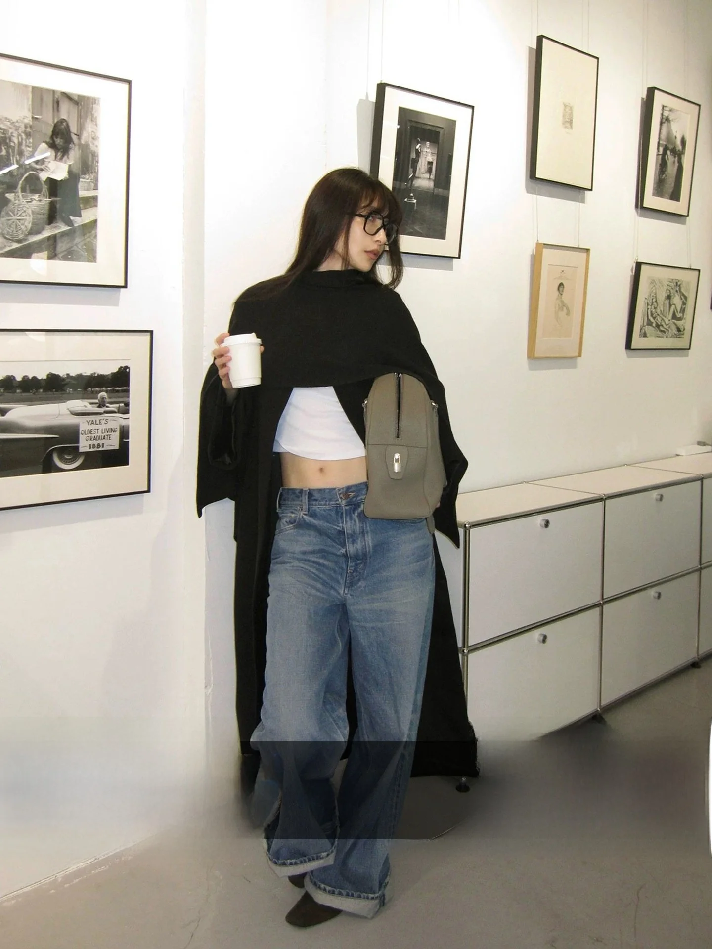 Vintage Washed Low Waist Wide Leg Jeans SapphireStreet Spring Loose Boyfriend Style Cotton Denim Retro Feel Ladies Jeans
Vintage Washed Low Waist Wide Leg Jeans SapphireStreet Spring Loose Boyfriend Style Cotton Denim Retro Feel Ladies Jeans