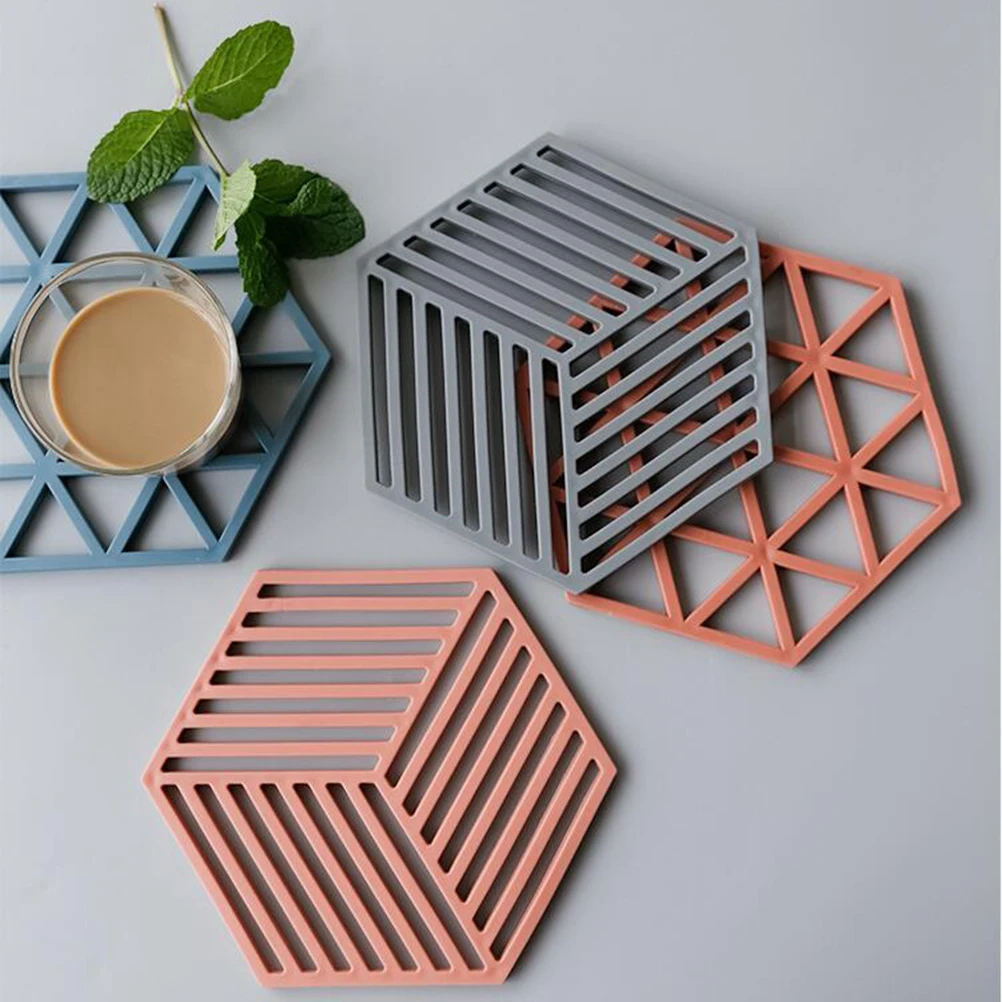 3 Pcs Hexagon Placemats PVC Dish Mat Cup High Temp Resistance Anti Slip Heat Insulation Table Mat Bowl Pot Plate Protect Dining
3 Pcs Hexagon Placemats PVC Dish Mat Cup High Temp Resistance Anti Slip Heat Insulation Table Mat Bowl Pot Plate Protect Dining