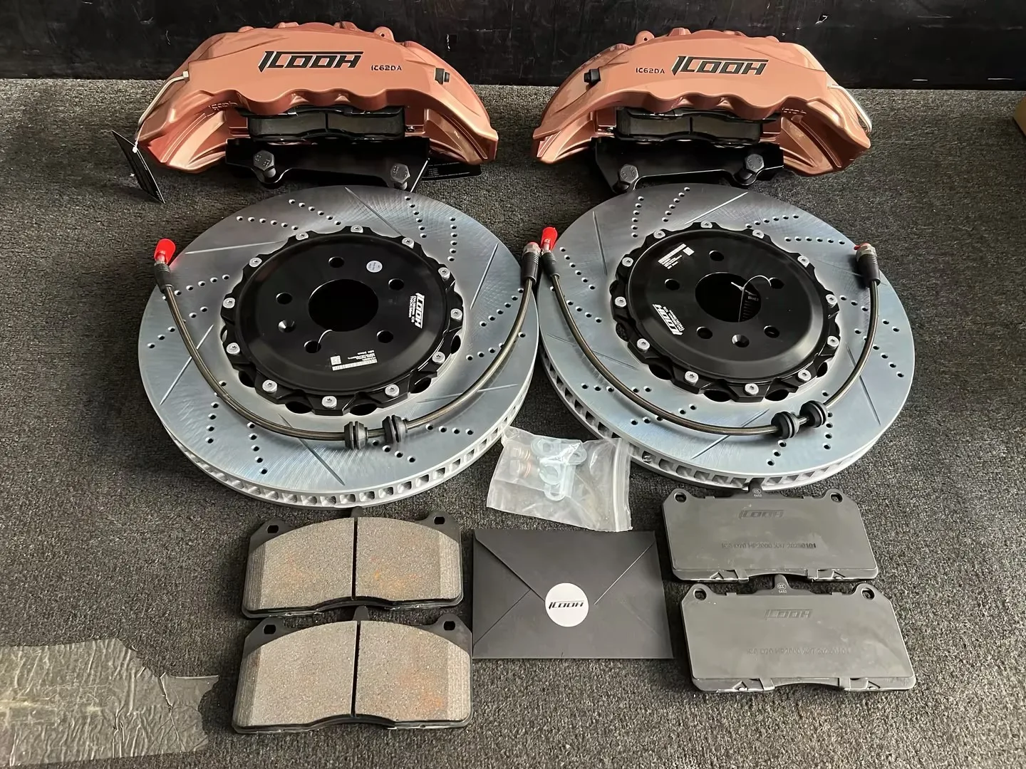 High Quality IC6 Steel Disc Front 380X36 6-piston brake caliper kit fits for BMW M8 Convertible (F91) 2020+
High Quality IC6 Steel Disc Front 380X36 6-piston brake caliper kit fits for BMW M8 Convertible (F91) 2020+