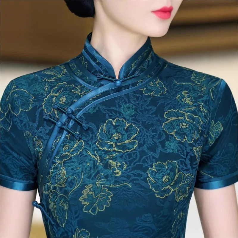 Cheongsam new Chinese female sense of daily national style dress temperament long
Cheongsam new Chinese female sense of daily national style dress temperament long