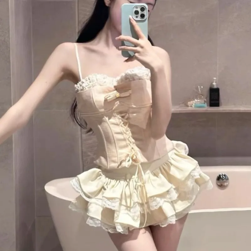 Japanese Y2K Sweet Two Piece Sets Women Outfits Chic Ruffle Tops + Fluffy Cake Skirt New Sexy Vintage Slim Cute Chic Suit
Japanese Y2K Sweet Two Piece Sets Women Outfits Chic Ruffle Tops + Fluffy Cake Skirt New Sexy Vintage Slim Cute Chic Suit