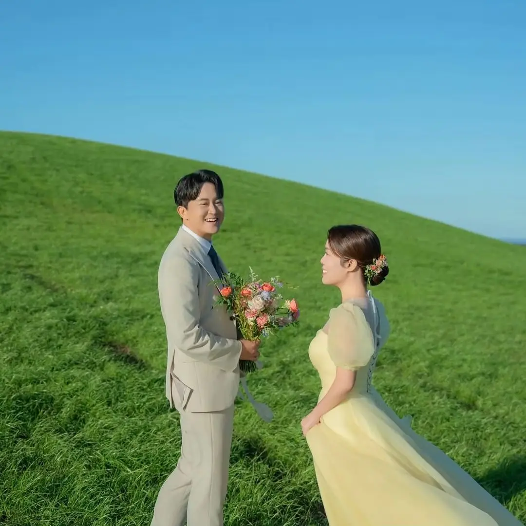 MD Fairy Yellow Square Collar Wedding Party Dress Puff Sleeves Korea Photoshoot Birthday Party Customised 2025 Evening Gown 
MD Fairy Yellow Square Collar Wedding Party Dress Puff Sleeves Korea Photoshoot Birthday Party Customised 2025 Evening Gown