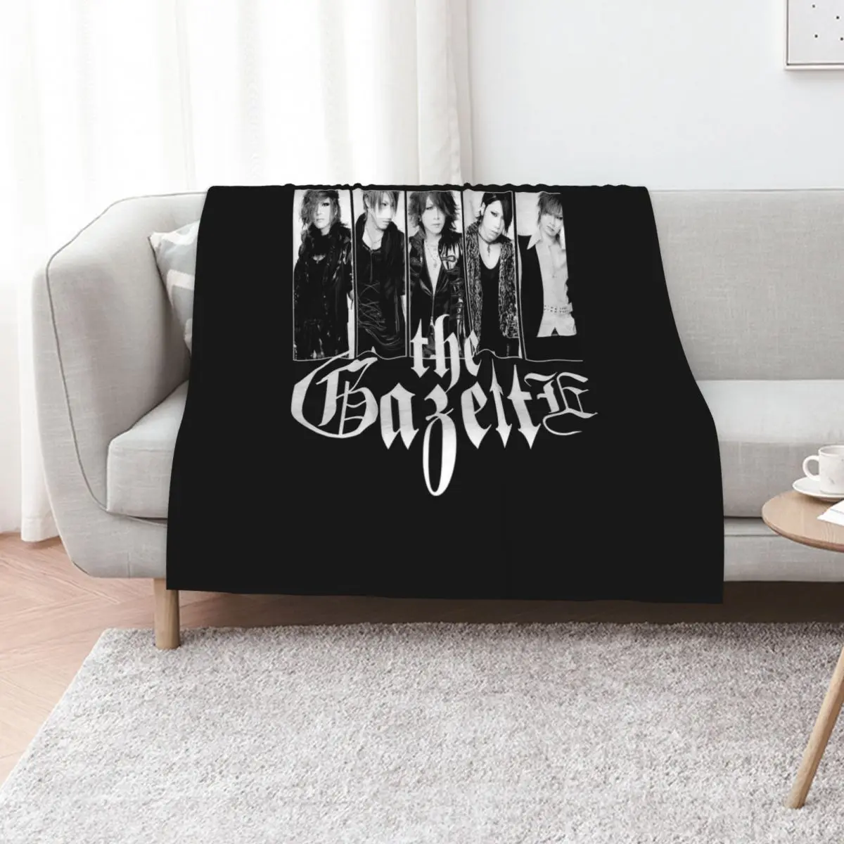 The Gazette Japan Rock Band T-shirt classique Throw Blanket Travel Sofa Quilt Beautifuls Blankets For Bed Blankets
The Gazette Japan Rock Band T-shirt classique Throw Blanket Travel Sofa Quilt Beautifuls Blankets For Bed Blankets