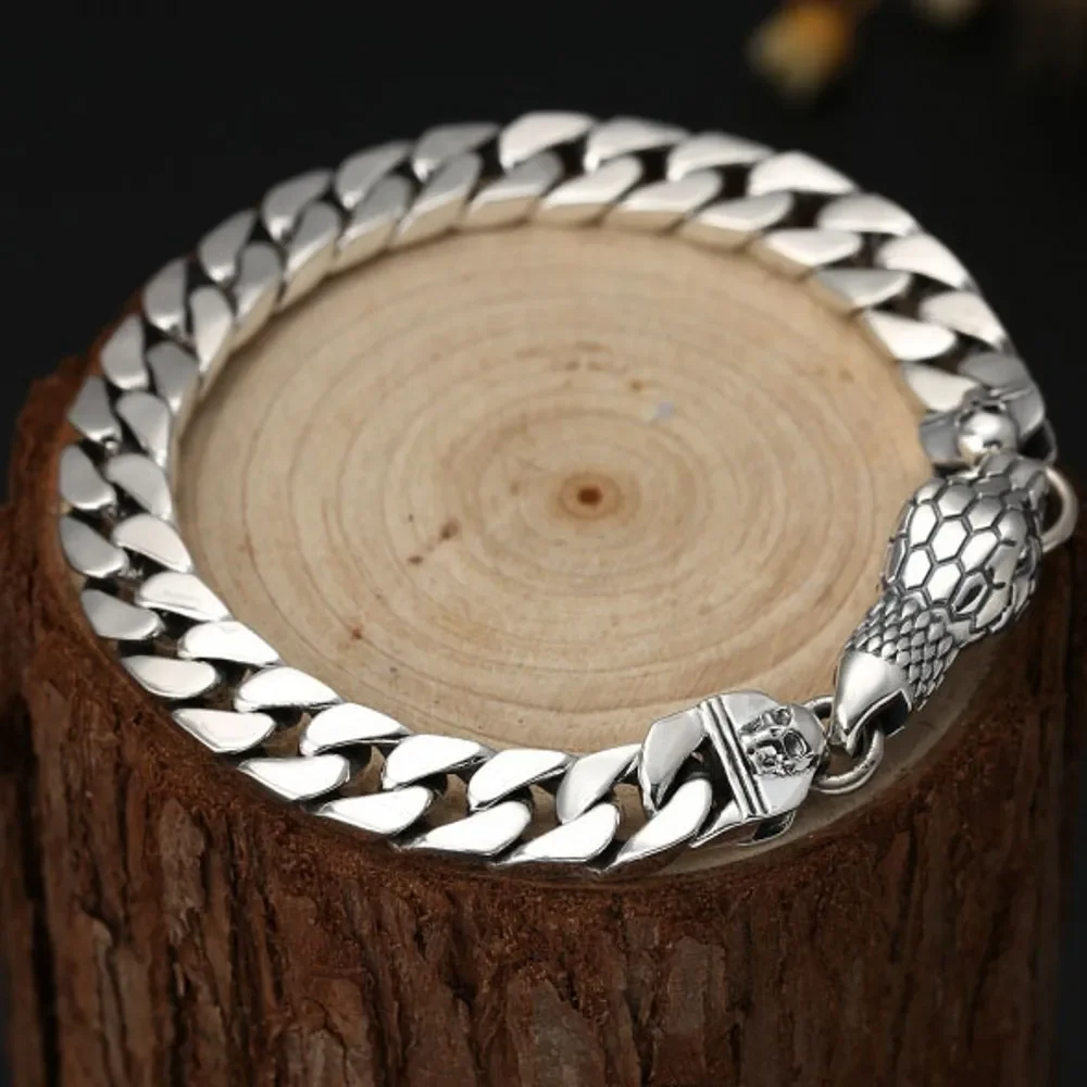 8mm New S925 Sterling Silver Wrist Chain Jewelry 2022 Trendy Snake Head Buckle Bare Body Men's Bracelet Personalized Gift
8mm New S925 Sterling Silver Wrist Chain Jewelry 2022 Trendy Snake Head Buckle Bare Body Men's Bracelet Personalized Gift