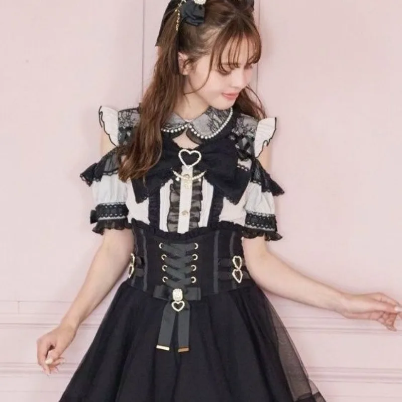 Japanese Lolita Sweet Bow Shirt Women Y2k Off Shoulder Short Sleeve Blouses 2025 Summer New Bottoming Blusas De Mujer 
Japanese Lolita Sweet Bow Shirt Women Y2k Off Shoulder Short Sleeve Blouses 2025 Summer New Bottoming Blusas De Mujer