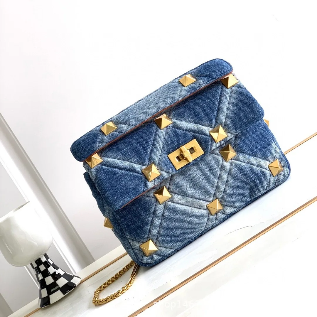 Bags for Women 2025 New Denim Rivet Bag Luxury Designer Handbag Crossbody Bluxury Purses and Handbags
Bags for Women 2025 New Denim Rivet Bag Luxury Designer Handbag Crossbody Bluxury Purses and Handbags
