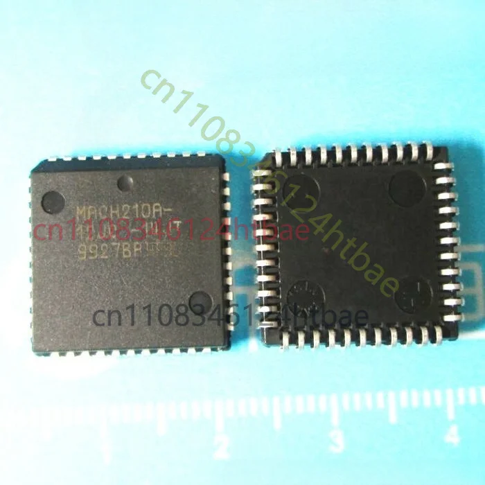 1X MACH210A-10JC-12JI IC PLCC44
1X MACH210A-10JC-12JI IC PLCC44
