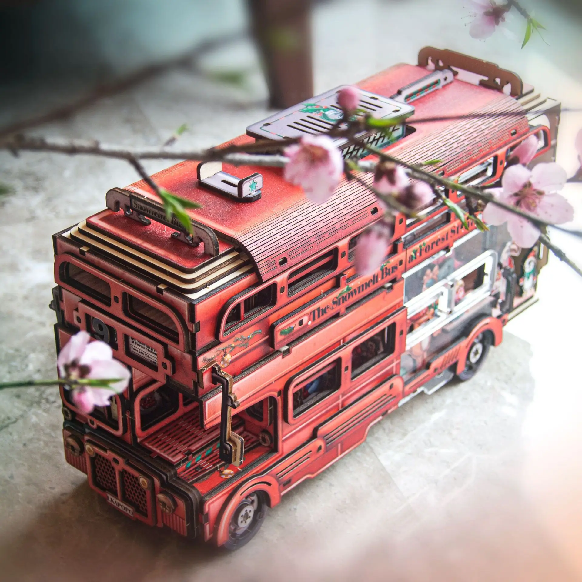 DIY 3D Wooden Double-decker Bus Miniature Model Kits Snowmelt Bus Assembly Jigsaw Puzzles for Friends Birthday Gifts
DIY 3D Wooden Double-decker Bus Miniature Model Kits Snowmelt Bus Assembly Jigsaw Puzzles for Friends Birthday Gifts