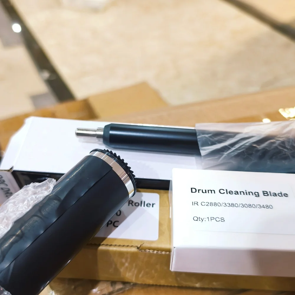 1 комплект, зарядный ролик для ПЦР с длительным сроком службы + лезвие для чистки барабана + барабан OPC для Canon IRC 2550 2880 2880i C3380 IRC2550 IRC2880 IRC2880i
1 комплект, зарядный ролик для ПЦР с длительным сроком службы + лезвие для чистки барабана + барабан OPC для Canon IRC 2550 2880 2880i C3380 IRC2550 IRC2880 IRC2880i