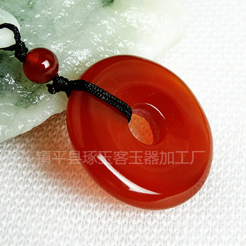 Красная пряжка «Мир», оптовая продажа агата, нефритовый кулон
Красная пряжка «Мир», оптовая продажа агата, нефритовый кулон