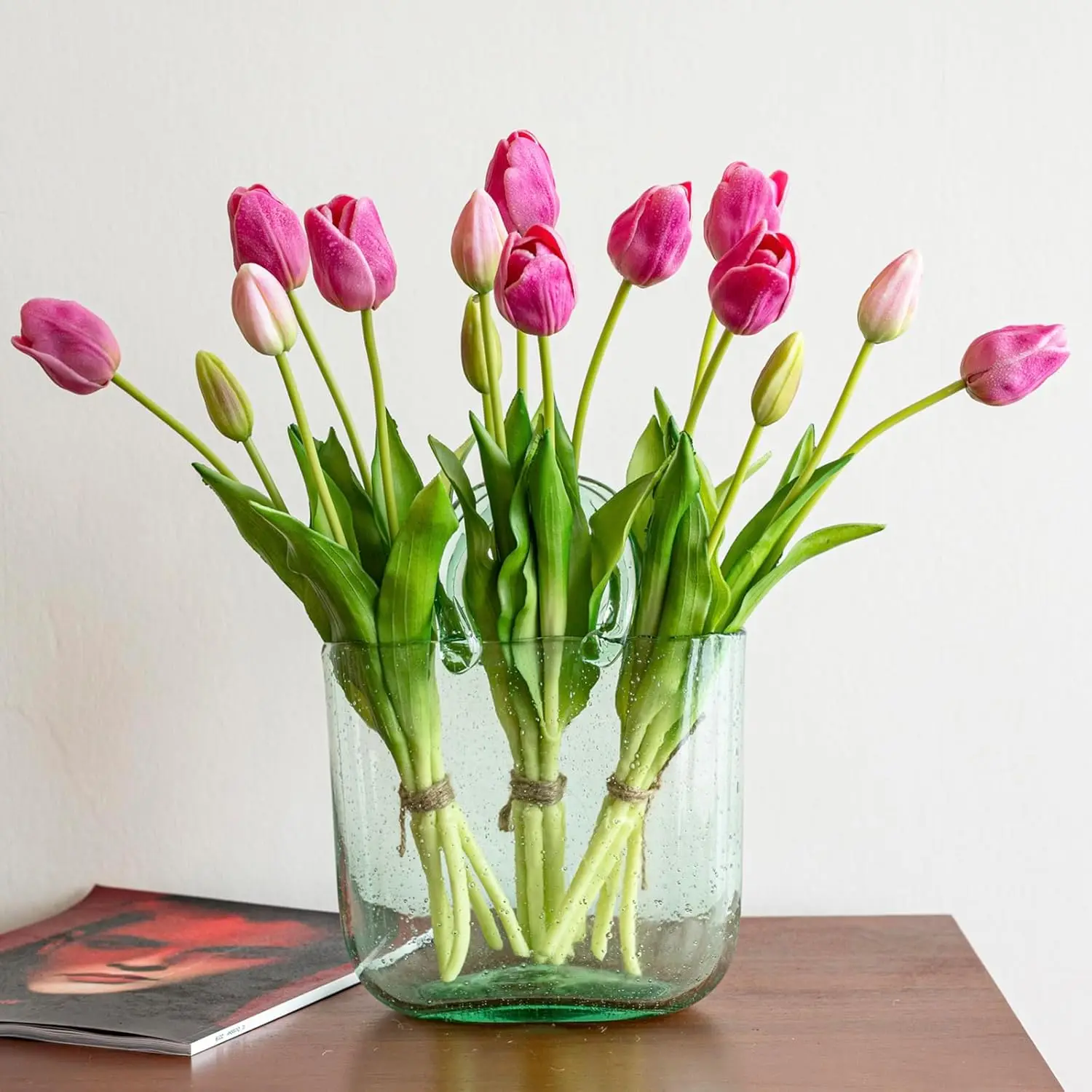 Artificial Tulips Flowers,Latex Bouquet, Fake Tulips,Spring Wedding Home Room Table Centerpiece Decor
Artificial Tulips Flowers,Latex Bouquet, Fake Tulips,Spring Wedding Home Room Table Centerpiece Decor