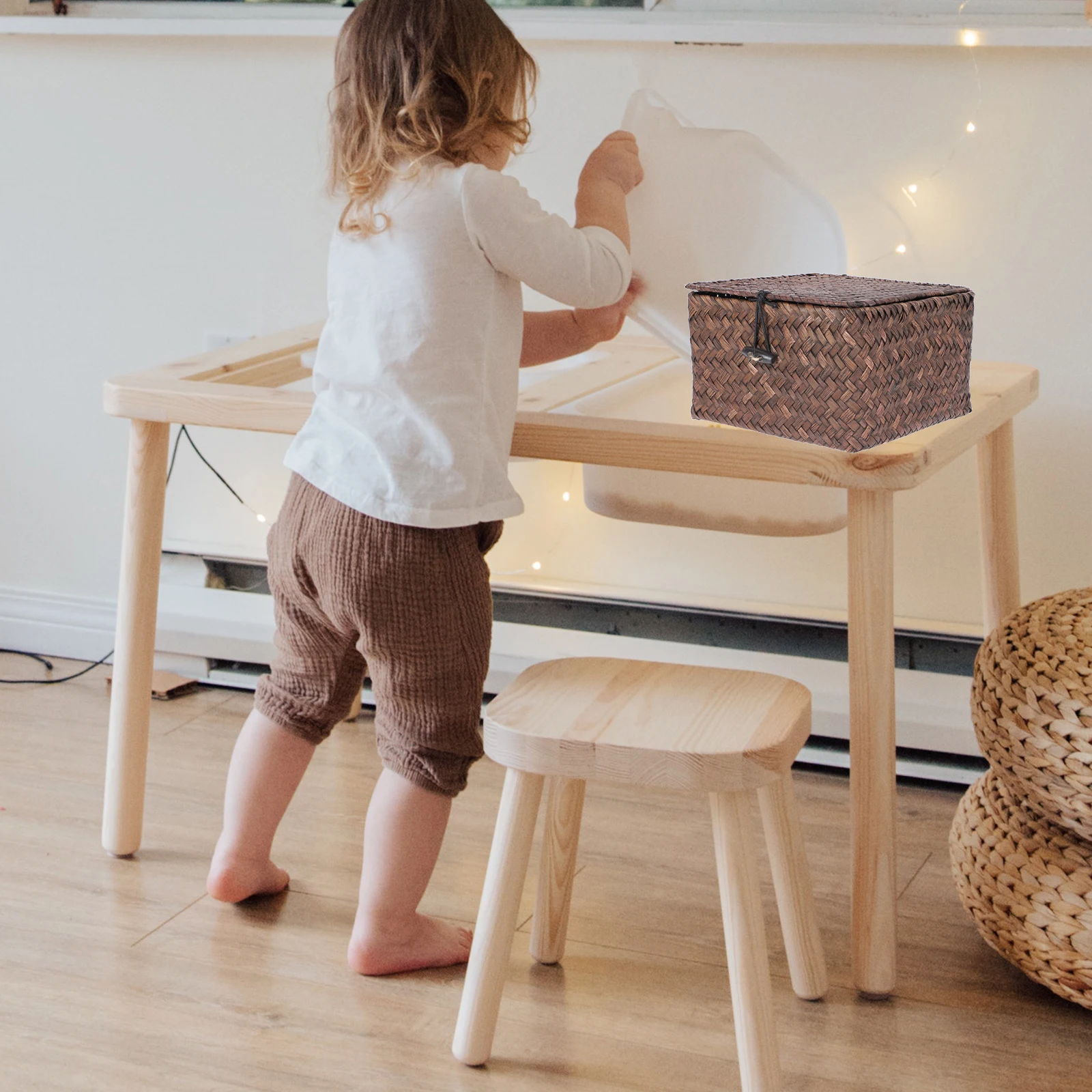 1pc Multifunction Storage Basket Large Capacity Sturdy Lightweight Space-Saving Home Organizers Living Room Bedroom Book Sundry
1pc Multifunction Storage Basket Large Capacity Sturdy Lightweight Space-Saving Home Organizers Living Room Bedroom Book Sundry
