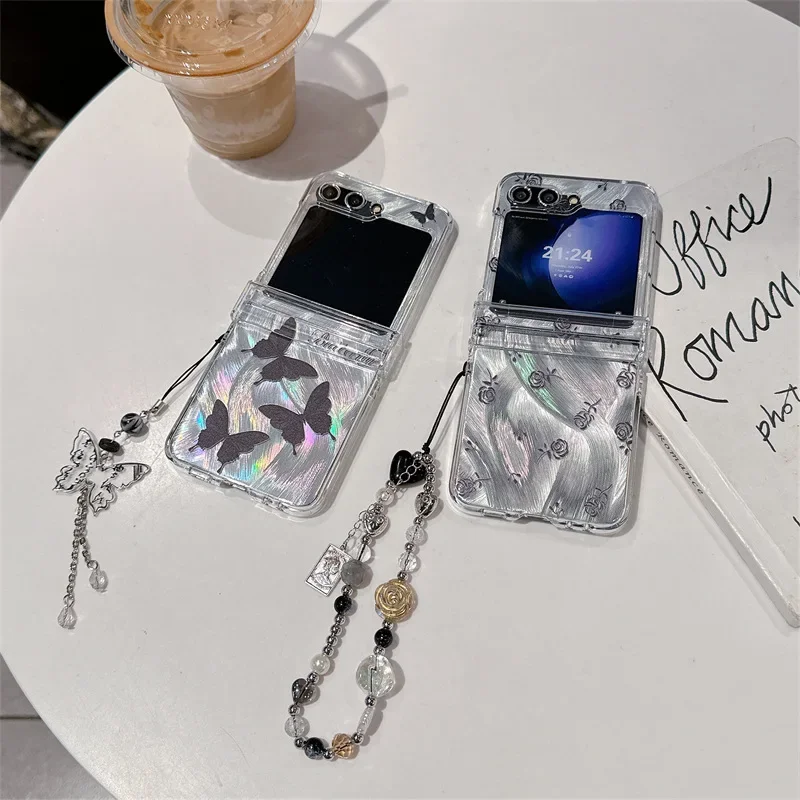 Black Butterfly Silver Card Phone Case for Samsung Galaxy Z Flip 6 5 4 3 Protective Back Cover for ZFlip4 ZFlip5 ZFlip6 Case
Black Butterfly Silver Card Phone Case for Samsung Galaxy Z Flip 6 5 4 3 Protective Back Cover for ZFlip4 ZFlip5 ZFlip6 Case