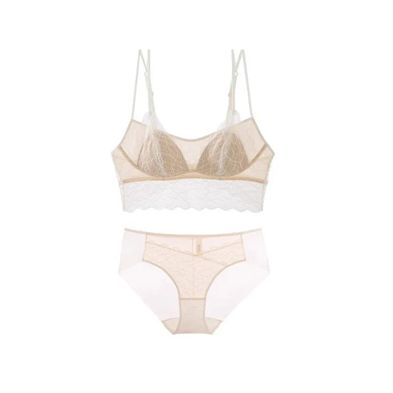 Женский комплект с кружевным бюстгальтером, подкладки из натурального шелка, тонкая чашка, без косточек, прозрачное нижнее белье из сетки, уютное нижнее белье 2025 года
Женский комплект с кружевным бюстгальтером, подкладки из натурального шелка, тонкая чашка, без косточек, прозрачное нижнее белье из сетки, уютное нижнее белье 2025 года