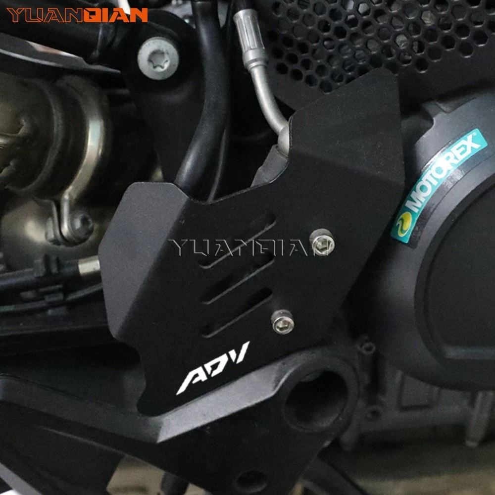 For 790 890 Adventure R S 790 890 ADV 790ADV R/S 2019-2026 Motorcycle Accessories Rear Pedal Guard Heel Protective Cover Guard
For 790 890 Adventure R S 790 890 ADV 790ADV R/S 2019-2026 Motorcycle Accessories Rear Pedal Guard Heel Protective Cover Guard