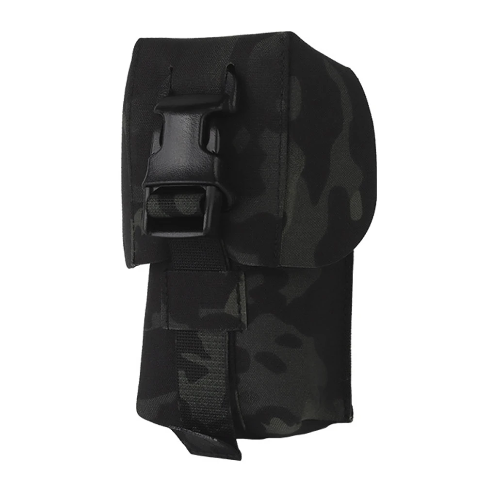 Tactical MOLLE Drone Controller Storage Pouch With Anti-fall Protection Cover Outdoor Hunting Camping Sports Portable Waist Bag
Tactical MOLLE Drone Controller Storage Pouch With Anti-fall Protection Cover Outdoor Hunting Camping Sports Portable Waist Bag