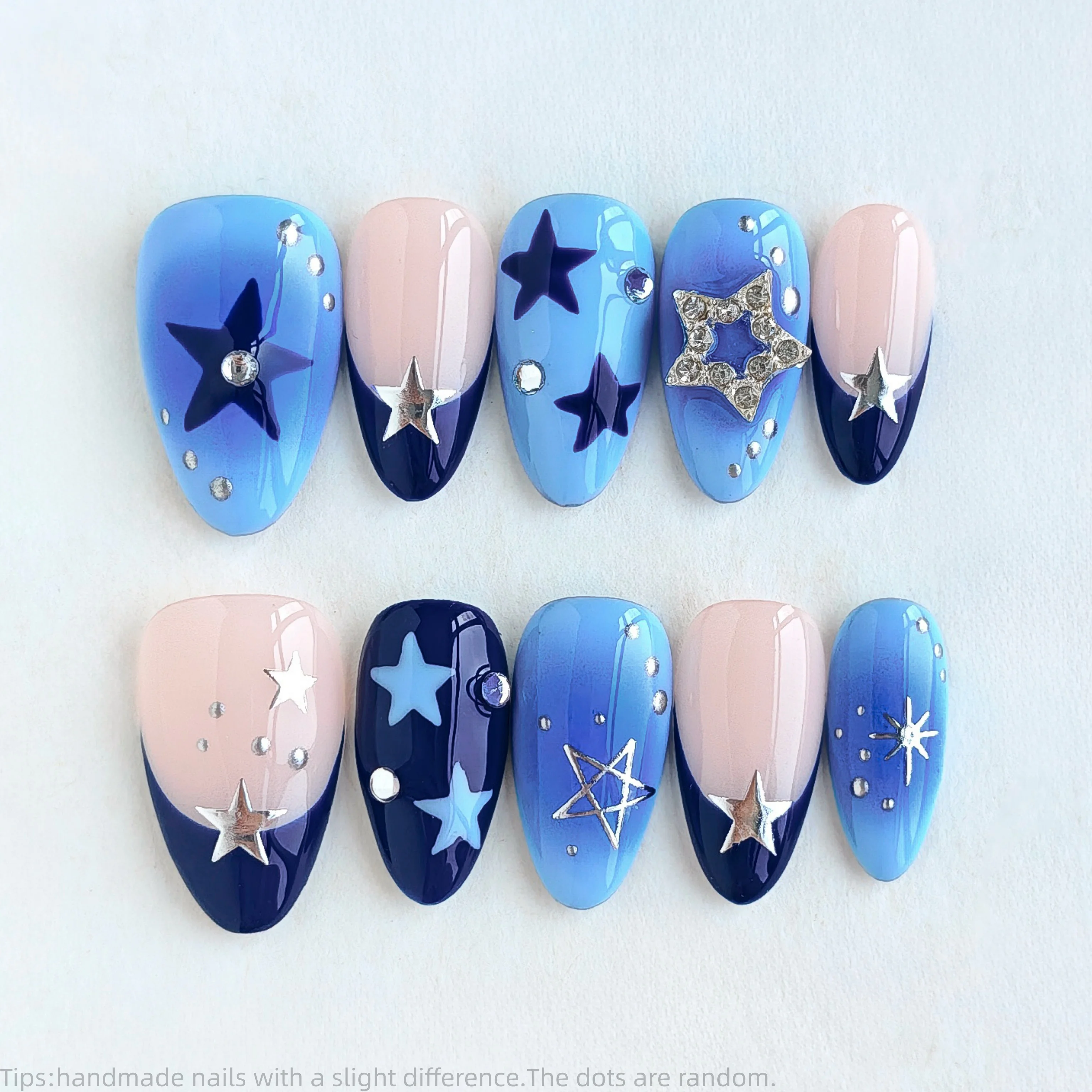 10PCS y2k Handmade Press on Nails Blue Gradient Star Rhinestone Almond False Nails Sweet INS Style Wearable Reusable Fake Nails
10PCS y2k Handmade Press on Nails Blue Gradient Star Rhinestone Almond False Nails Sweet INS Style Wearable Reusable Fake Nails