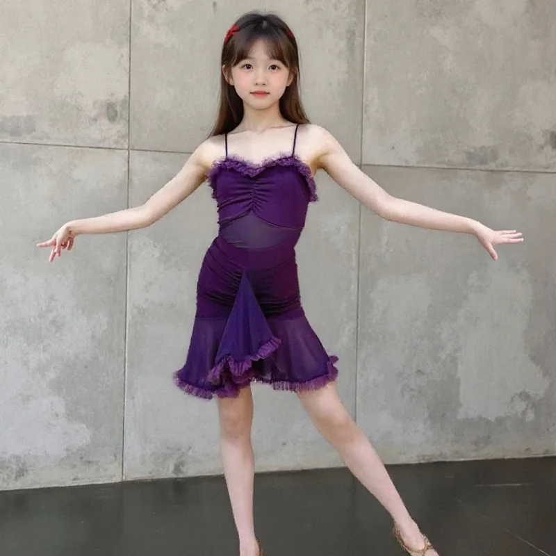Летние детские профессиональные платья для латинских танцев, сетчатая пряжа для девочек, платье без рукавов для латинских танцев, детский костюм для бальных танцев чача
Летние детские профессиональные платья для латинских танцев, сетчатая пряжа для девочек, платье без рукавов для латинских танцев, детский костюм для бальных танцев чача