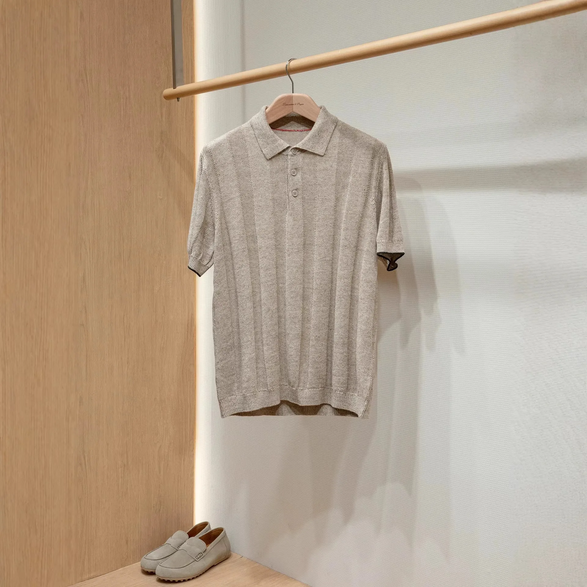 77% Linen with Long-lint Cotton Old-money Style Luxury Knitting POLO Shirt for Men Summer Fashion Solid Color Simple Basic Tops
77% Linen with Long-lint Cotton Old-money Style Luxury Knitting POLO Shirt for Men Summer Fashion Solid Color Simple Basic Tops