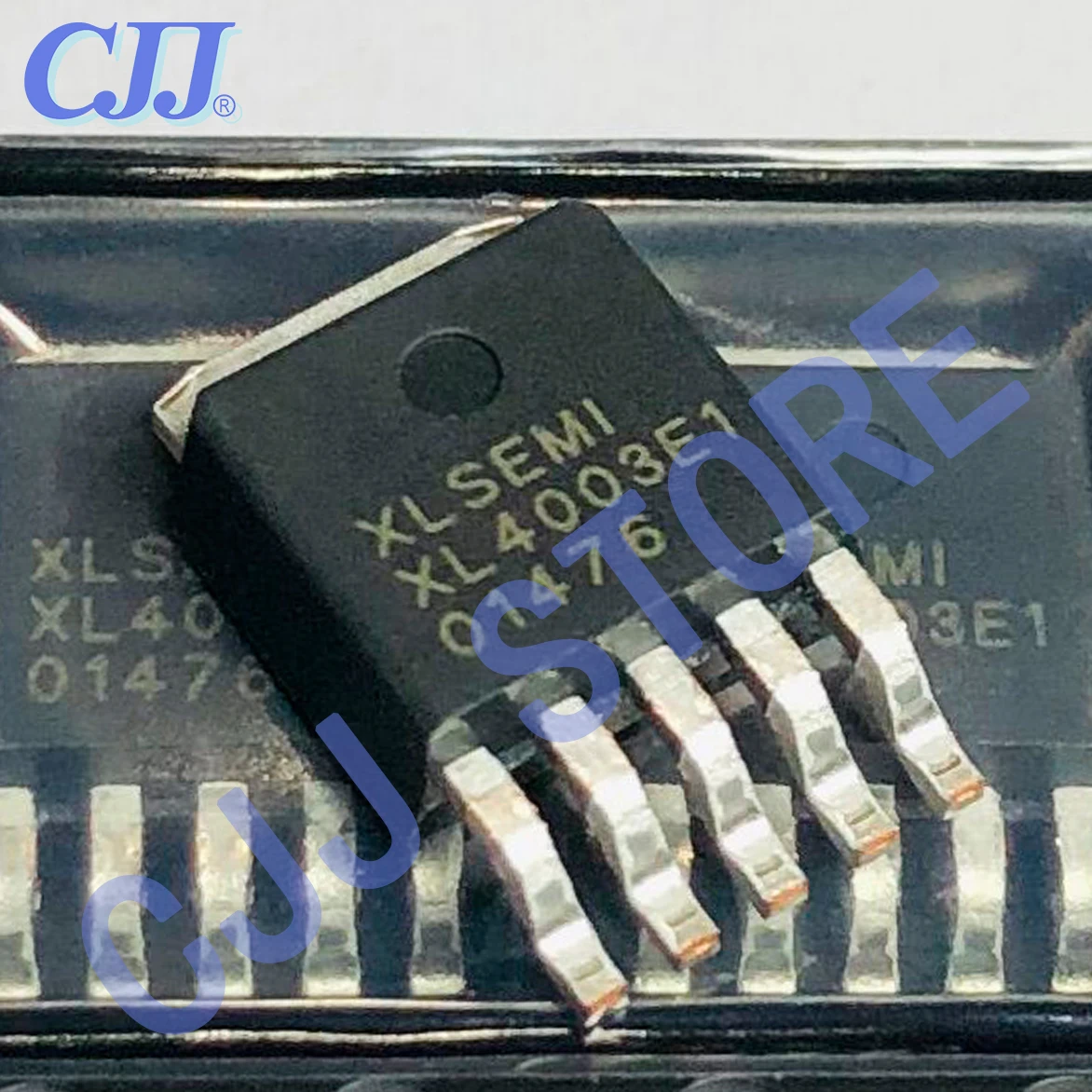 1 ~ 500 шт./лот XL4003E1 XL4003 SMD преобразователь постоянного тока IC TO252-5 новый и оригинальный
1 ~ 500 шт./лот XL4003E1 XL4003 SMD преобразователь постоянного тока IC TO252-5 новый и оригинальный