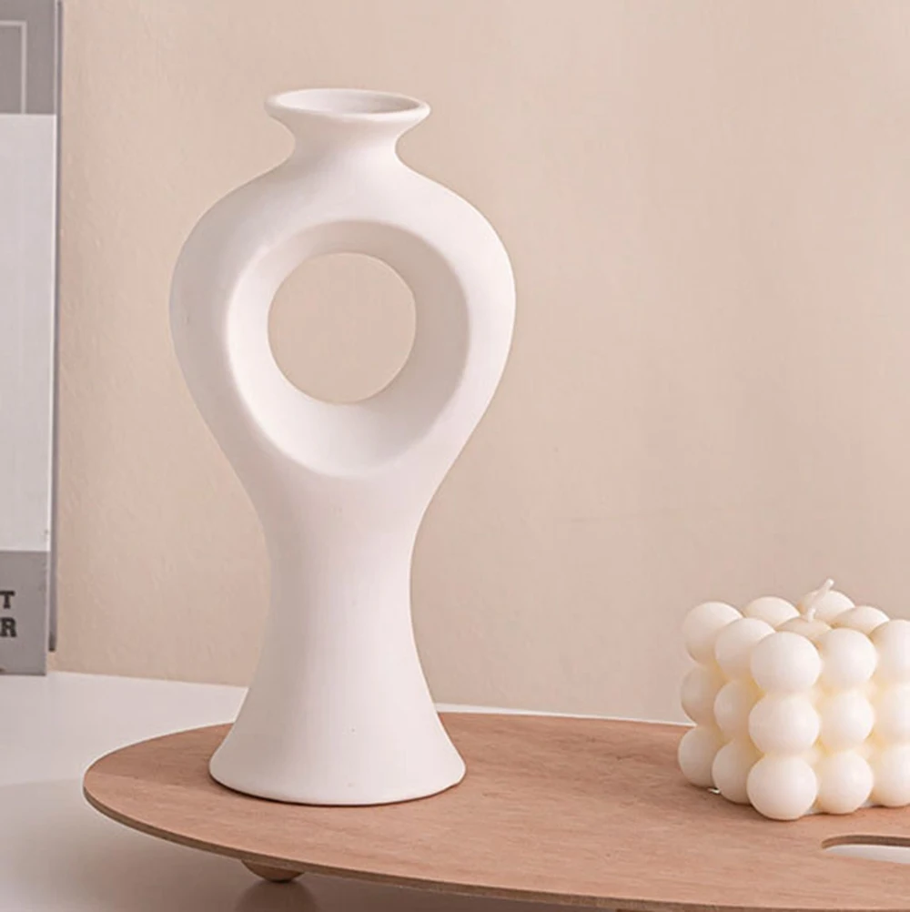 1ins Nordic ceramic white decorative dry flower vase Porch cabinet table decoration living room flower Irregular Ceramic Vase
1ins Nordic ceramic white decorative dry flower vase Porch cabinet table decoration living room flower Irregular Ceramic Vase