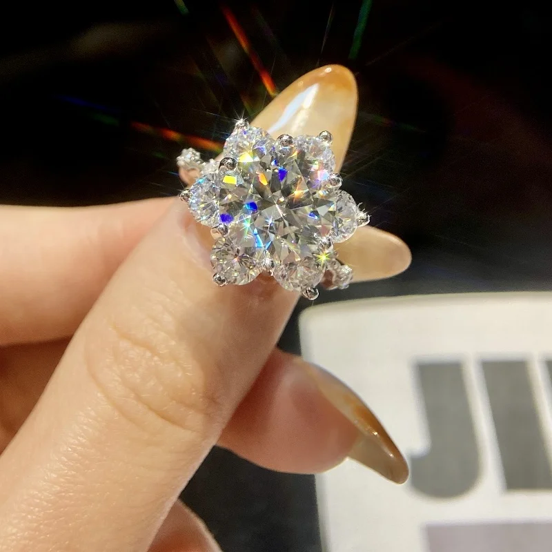 Stylever настоящее 1 карат муассанит с бриллиантом и подсолнухом классическое кольцо для женщин подарок стерлинговое серебро 925 пробы свадебные роскошные ювелирные изделия
Stylever настоящее 1 карат муассанит с бриллиантом и подсолнухом классическое кольцо для женщин подарок стерлинговое серебро 925 пробы свадебные роскошные ювелирные изделия