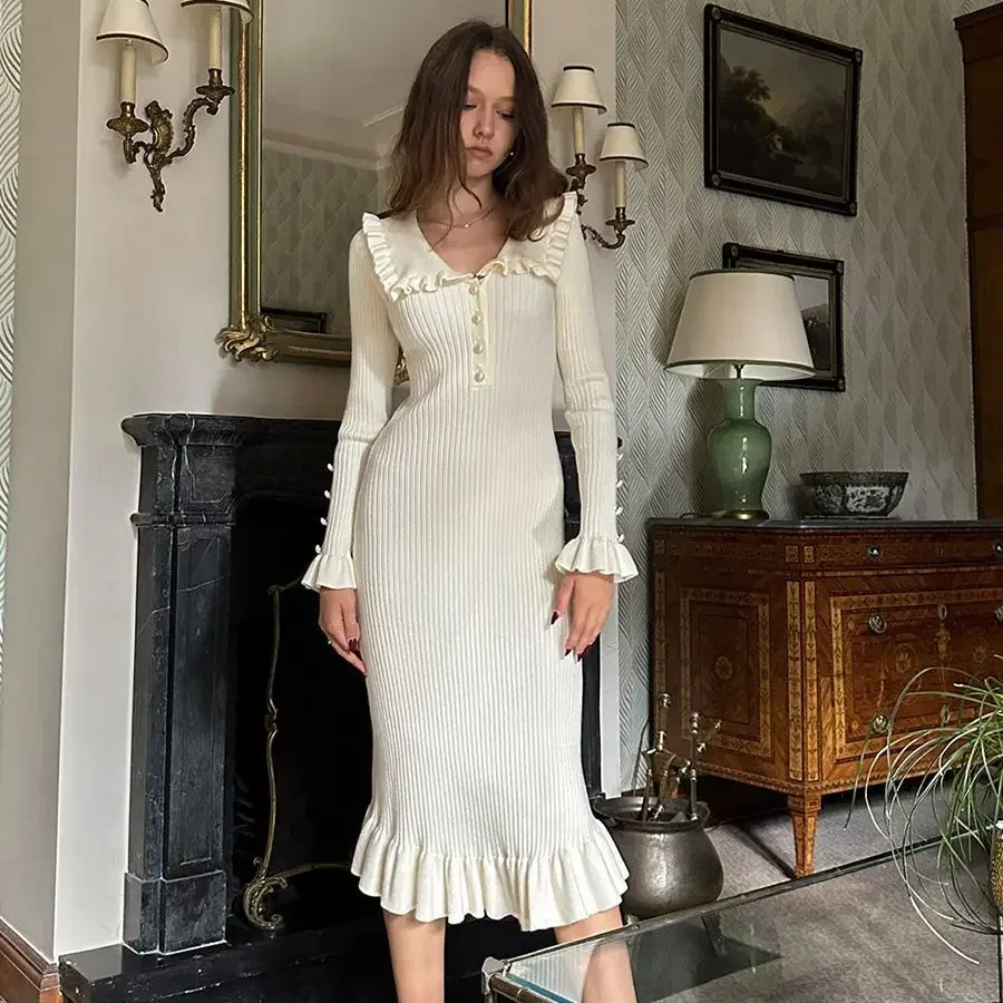 Elegant Knitted Ruffle Trim Sweater Dress Outfits for Women Fall Winter Fashion Vintage Midi Dresses Slim Christmas Clothes 2023
Elegant Knitted Ruffle Trim Sweater Dress Outfits for Women Fall Winter Fashion Vintage Midi Dresses Slim Christmas Clothes 2023