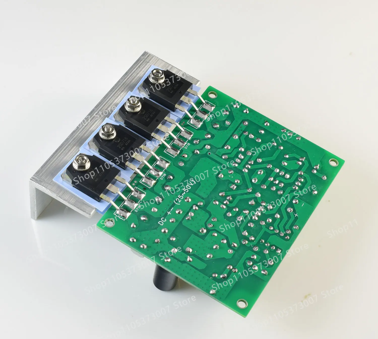 Imitation of the British classic amplifier QUAD606 mono with 6 power tubes per board
Imitation of the British classic amplifier QUAD606 mono with 6 power tubes per board