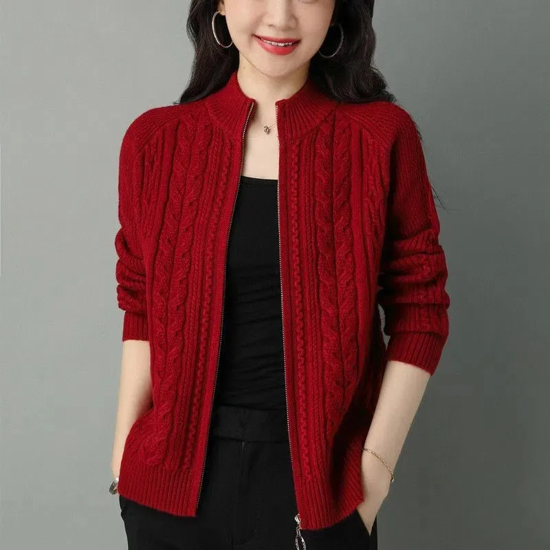 Casual Knitted Cardigan Sweaters Women Spring Autumn Vintage Zip-up Solid Loose Tops Knitwear Female All-match Korean Coat
Casual Knitted Cardigan Sweaters Women Spring Autumn Vintage Zip-up Solid Loose Tops Knitwear Female All-match Korean Coat