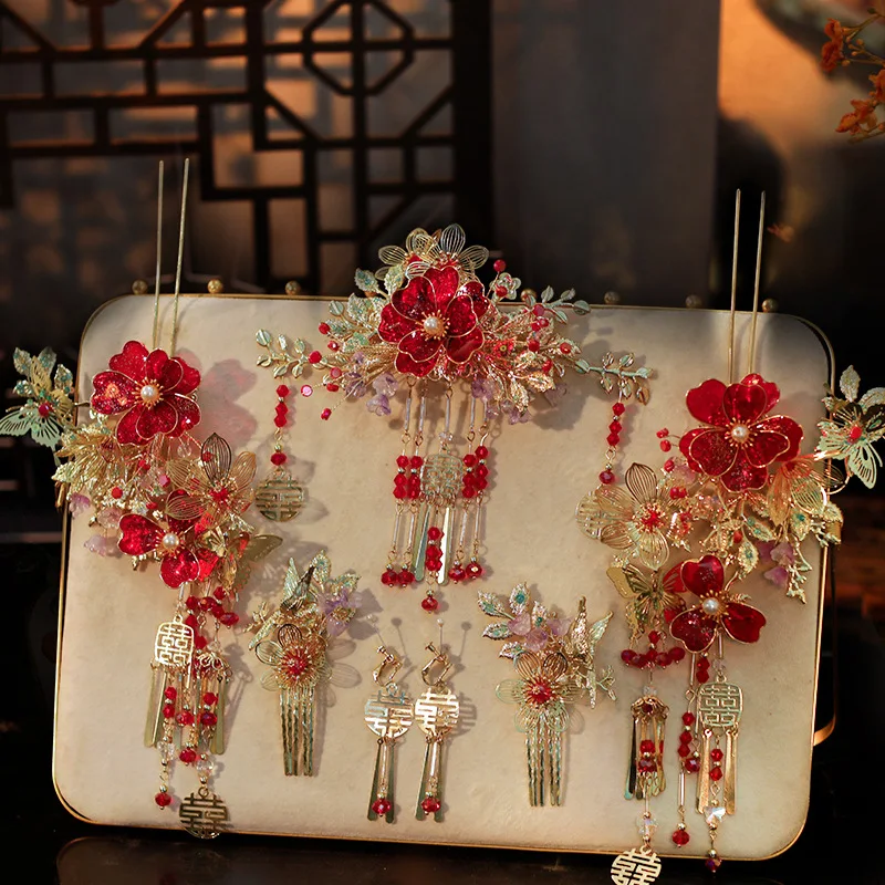 Xiuhe Headdress Chinese Style 2025 New Bridal Headdress Wedding Xiuhe Clothing Coronet Tassel Advanced Red Elegant
Xiuhe Headdress Chinese Style 2025 New Bridal Headdress Wedding Xiuhe Clothing Coronet Tassel Advanced Red Elegant