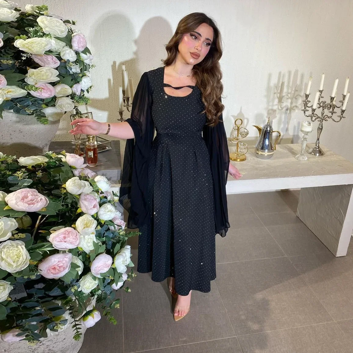 Eid Mubarak Diamonds Abayas for New Women Muslim Maxi Dress Dubai Turkey Kaftan Jalabiya Islam Clothing Musulmane Femme Vestidos
Eid Mubarak Diamonds Abayas for New Women Muslim Maxi Dress Dubai Turkey Kaftan Jalabiya Islam Clothing Musulmane Femme Vestidos