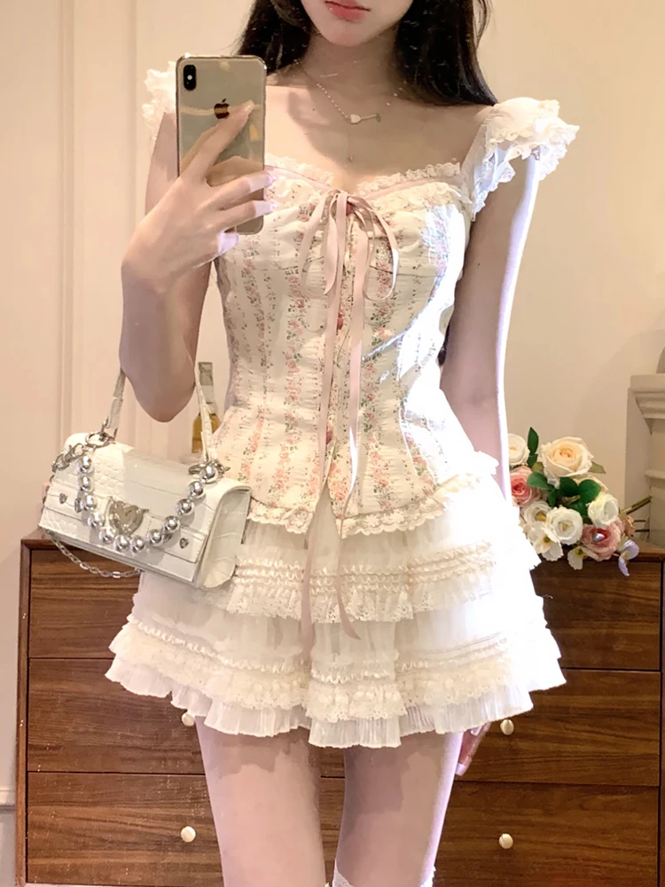 XZY Sweet Sle Floral Lace Svel Top And Cake Skirt Two Piece Set plus Size Women's Summer Casual Faion Ensemble
XZY Sweet Sle Floral Lace Svel Top And Cake Skirt Two Piece Set plus Size Women's Summer Casual Faion Ensemble
