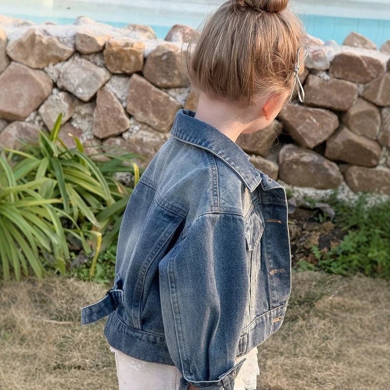 Children's Coat Spring 2025 Korean Girls Retro Denim Coat Children's Single-breasted Denim Coat
Children's Coat Spring 2025 Korean Girls Retro Denim Coat Children's Single-breasted Denim Coat