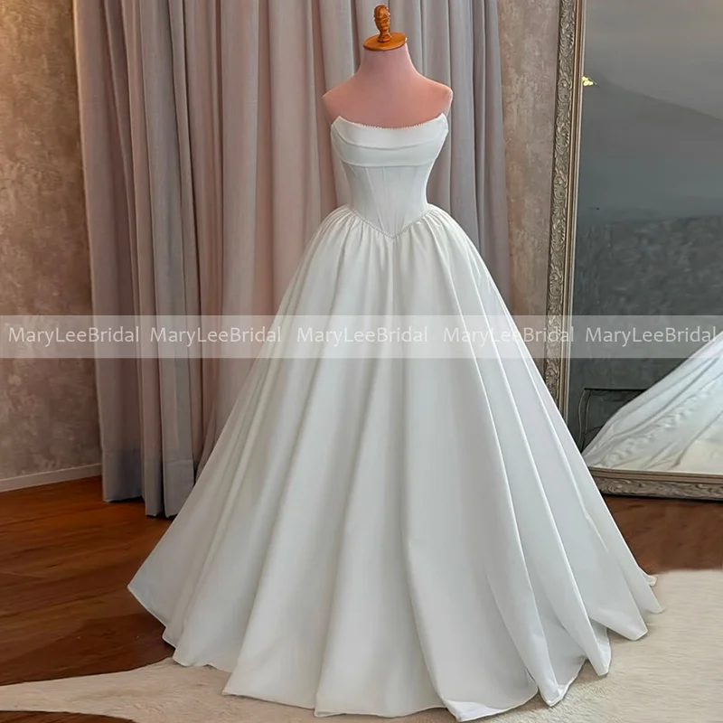 Баскетбольное свадебное платье-бальное платье в пол, без бретелек, с драпировкой, из атласа, белое, свадебные платья на заказ, женские платья для невесты (vestidos de novia)
Баскетбольное свадебное платье-бальное платье в пол, без бретелек, с драпировкой, из атласа, белое, свадебные платья на заказ, женские платья для невесты (vestidos de novia)