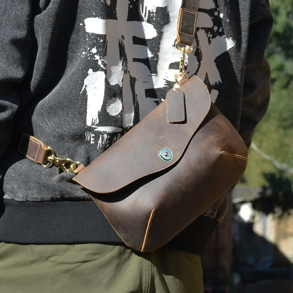 Leather Crossbody Bag for Men Vintage Style Top Layer Cowhide Single Shoulder Casual Mobile Phone Bag Small Square Bag
Leather Crossbody Bag for Men Vintage Style Top Layer Cowhide Single Shoulder Casual Mobile Phone Bag Small Square Bag
