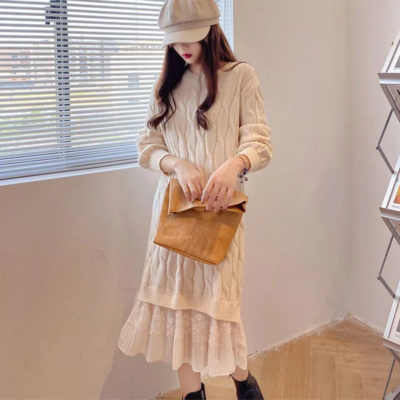 Autumn Winter Patchwork Lace Knitted Sweater Dress Women's Loose Casual Solid Color Dress French Female Long Dresses
Autumn Winter Patchwork Lace Knitted Sweater Dress Women's Loose Casual Solid Color Dress French Female Long Dresses